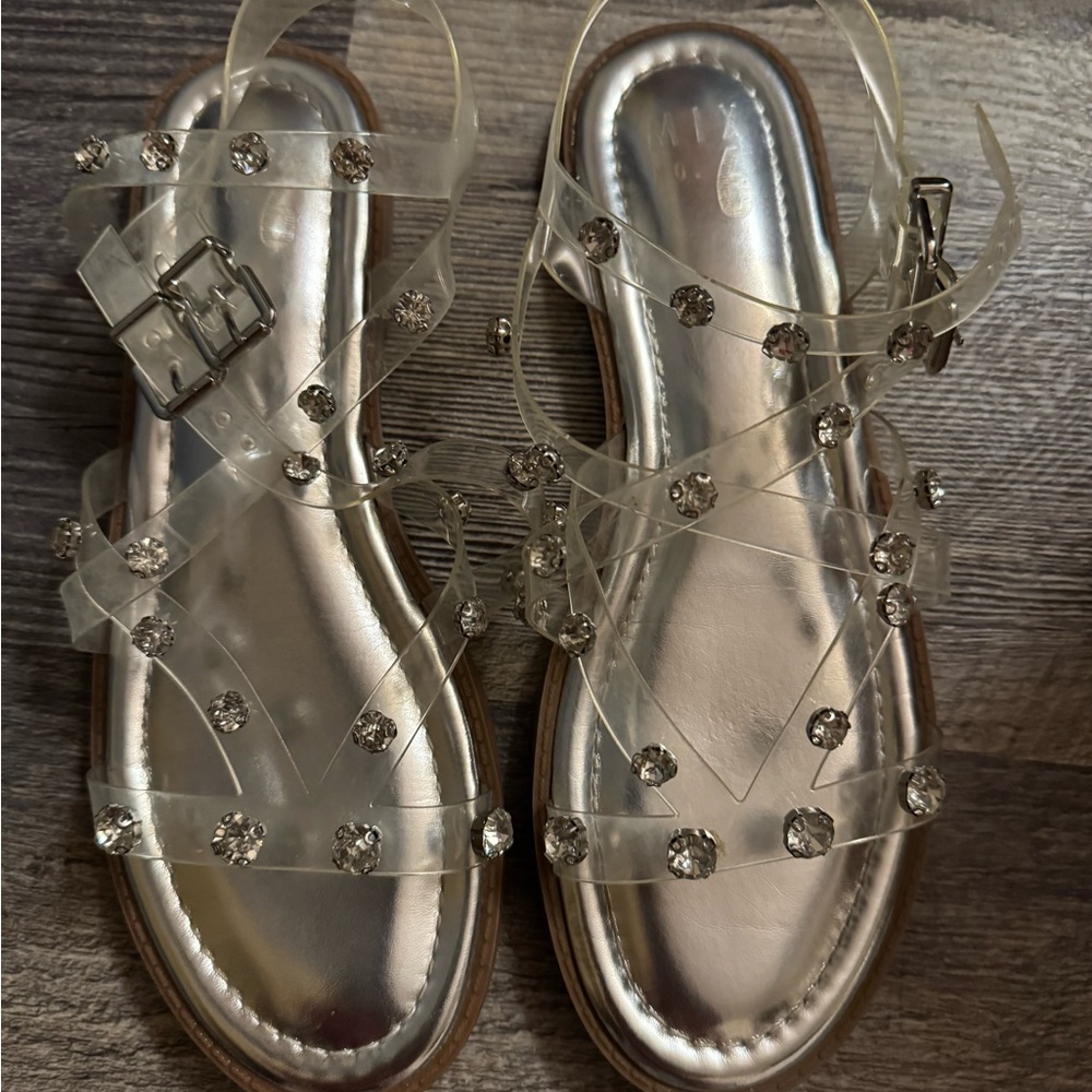 Mix No. 6 Silver Sandals with T-Strap Design